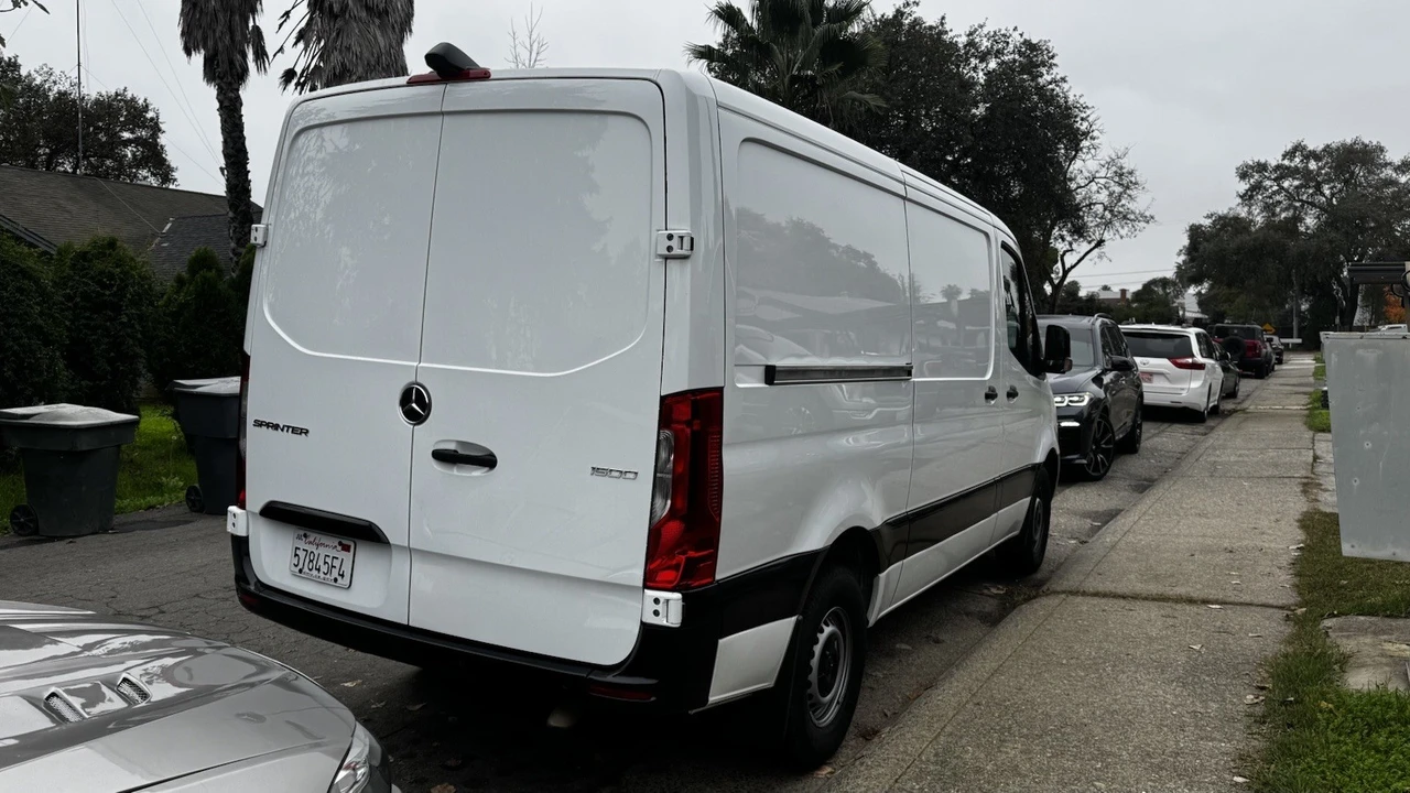 2022 Mercedes-Benz VS30 Sprinter - Image 4 of 13