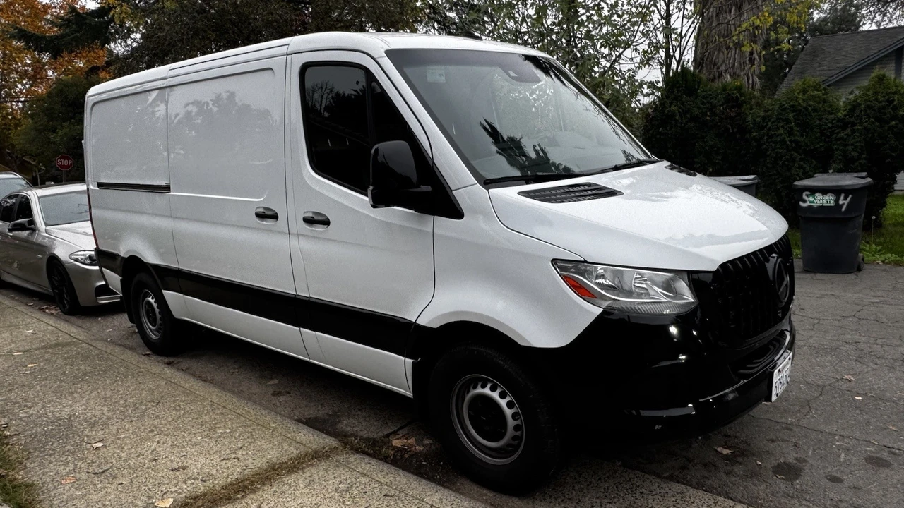 2022 Mercedes-Benz VS30 Sprinter - Image 5 of 13