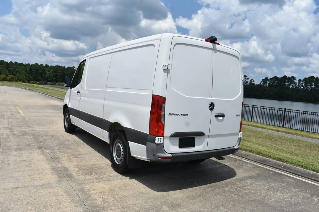 2022 Mercedes-Benz VS30 Sprinter - Image 8 of 21