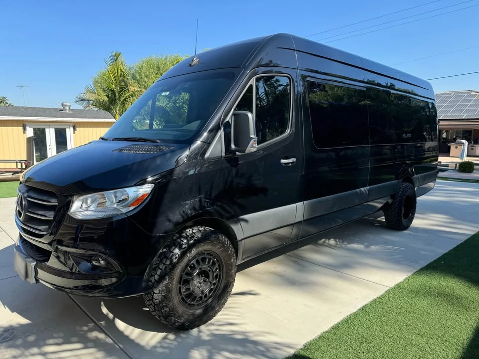 2022 Mercedes-Benz VS30 Sprinter - Image 2 of 13