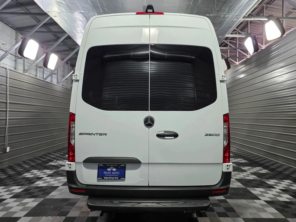 2022 Mercedes-Benz VS30 Sprinter - Image 6 of 12