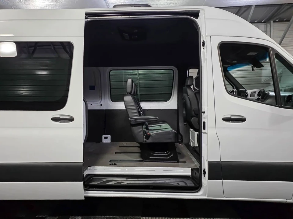 2022 Mercedes-Benz VS30 Sprinter - Image 12 of 12