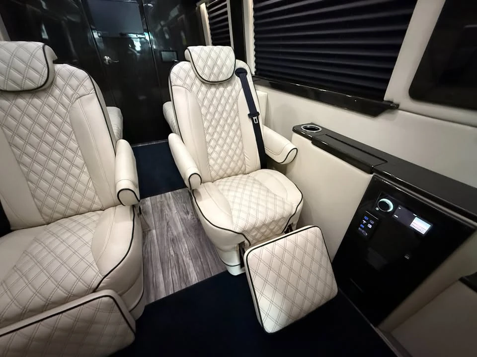 2022 Mercedes-Benz VS30 Sprinter - Image 13 of 15