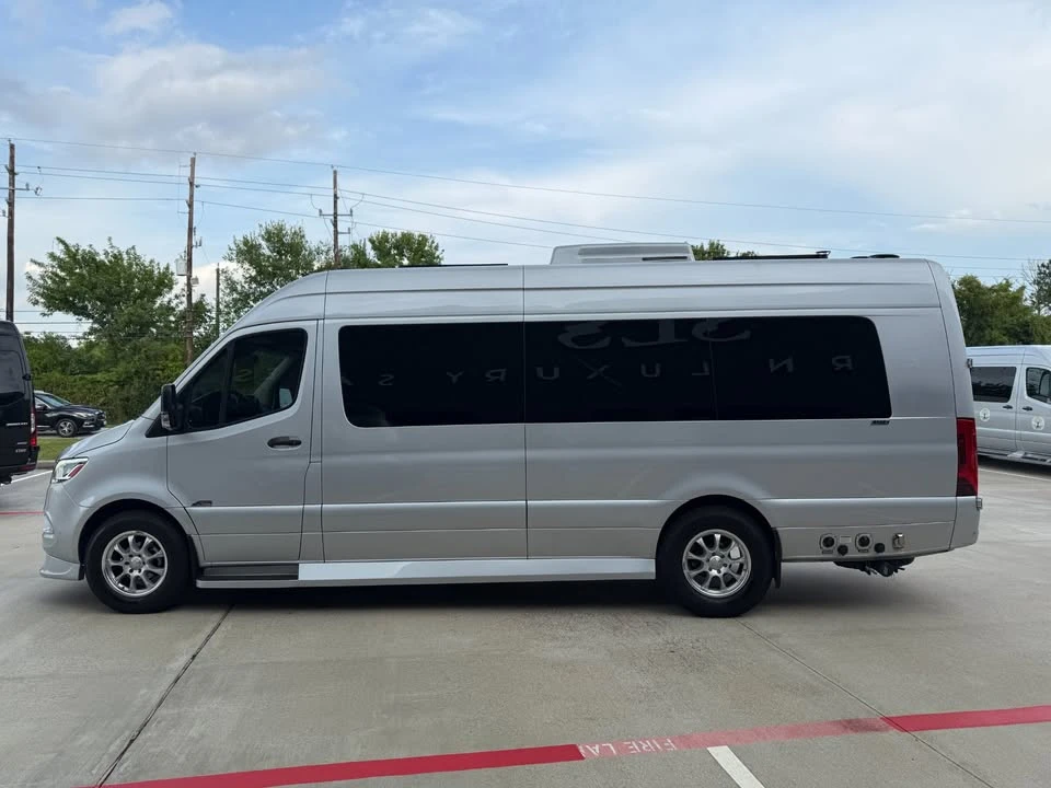 2022 Mercedes-Benz VS30 Sprinter - Image 6 of 15
