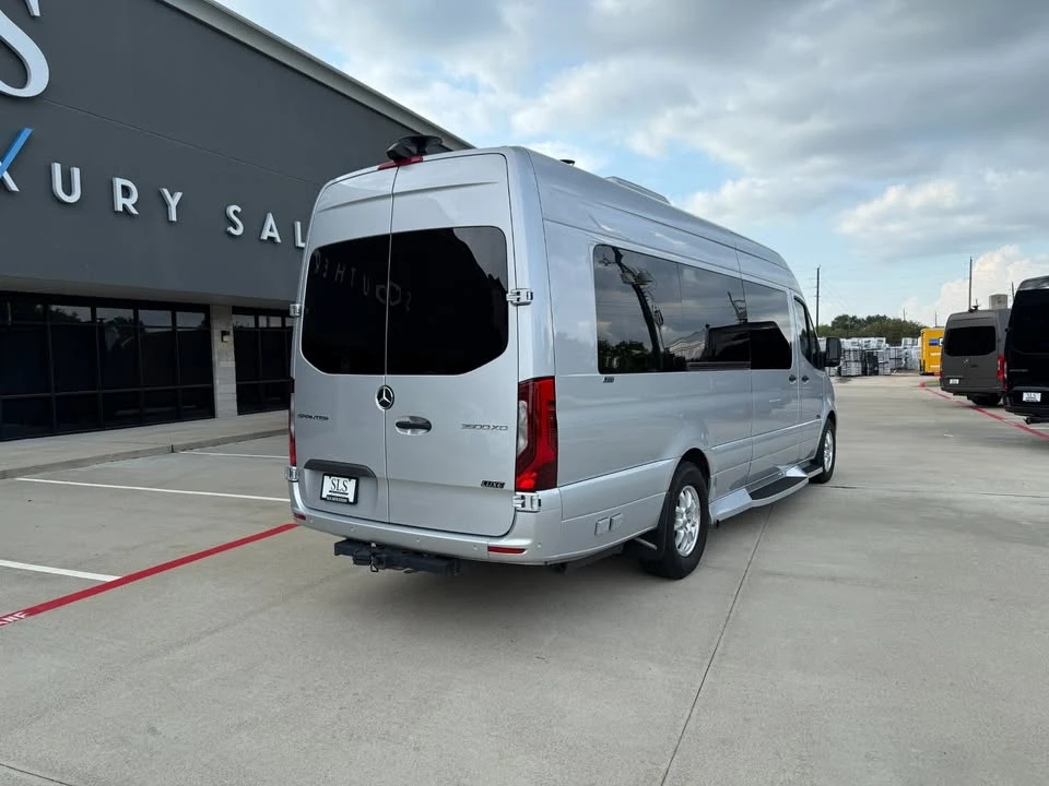 2022 Mercedes-Benz VS30 Sprinter - Image 3 of 19