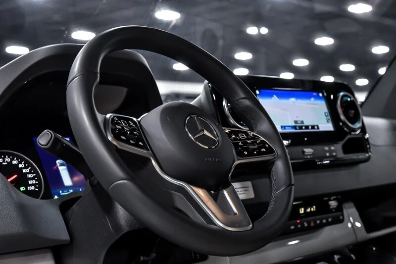 2022 Mercedes-Benz VS30 Sprinter - Image 16 of 21