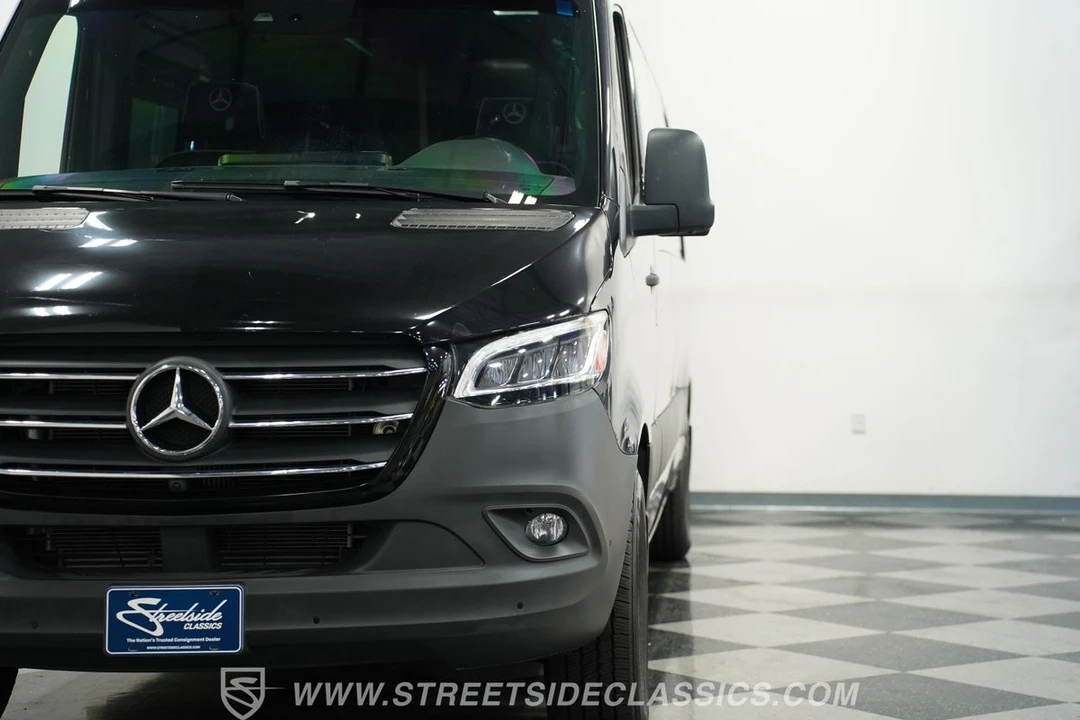 2022 Mercedes-Benz VS30 Sprinter - Image 18 of 21