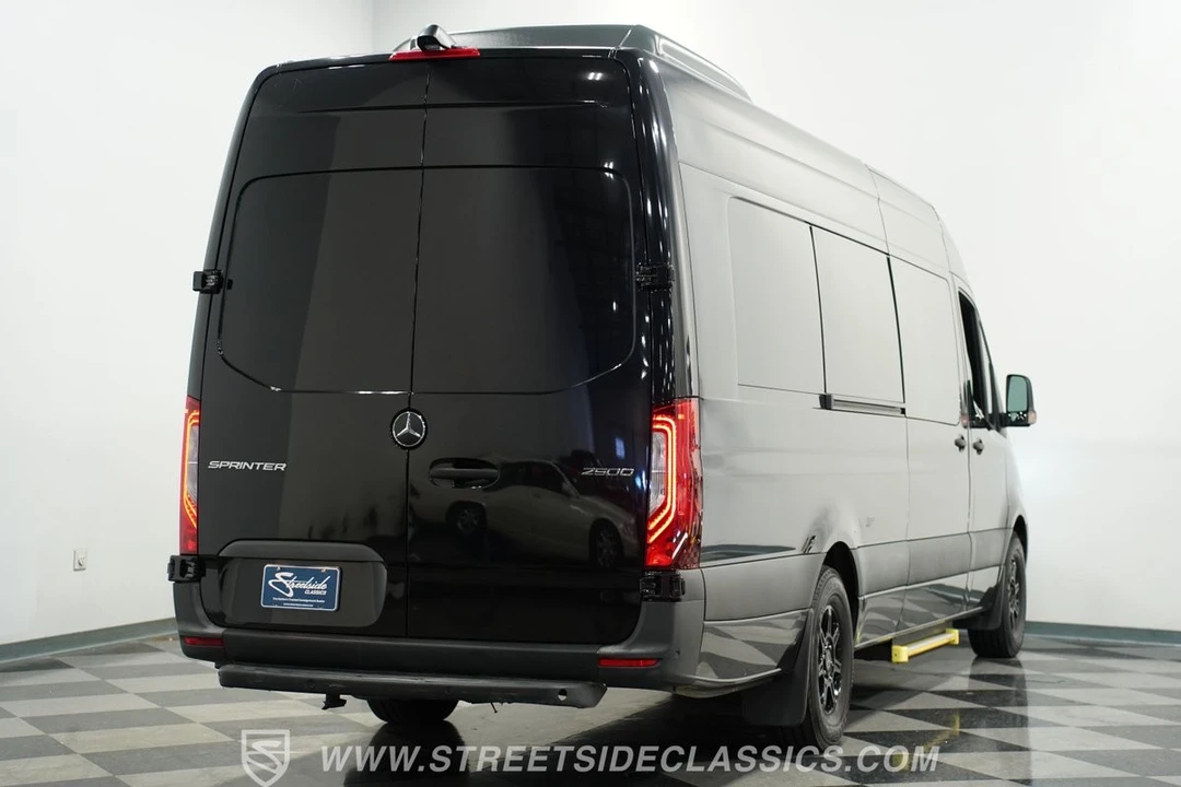2022 Mercedes-Benz VS30 Sprinter - Image 11 of 21