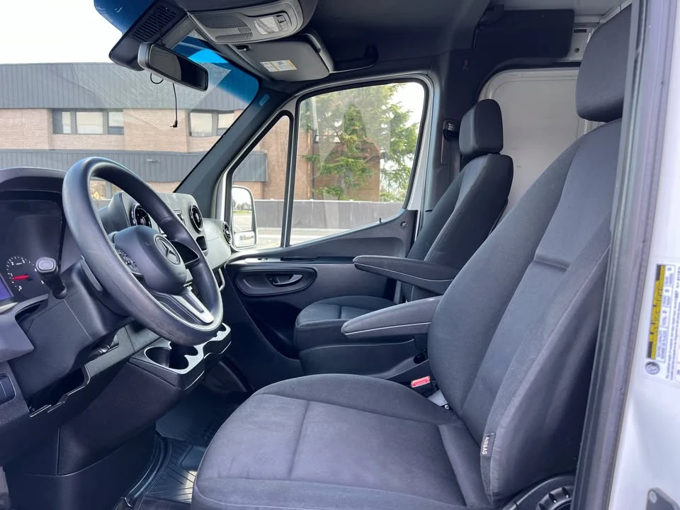 2022 Mercedes-Benz VS30 Sprinter - Image 9 of 19