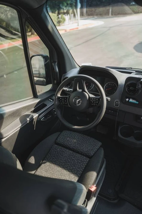 2022 Mercedes-Benz VS30 Sprinter - Image 17 of 22