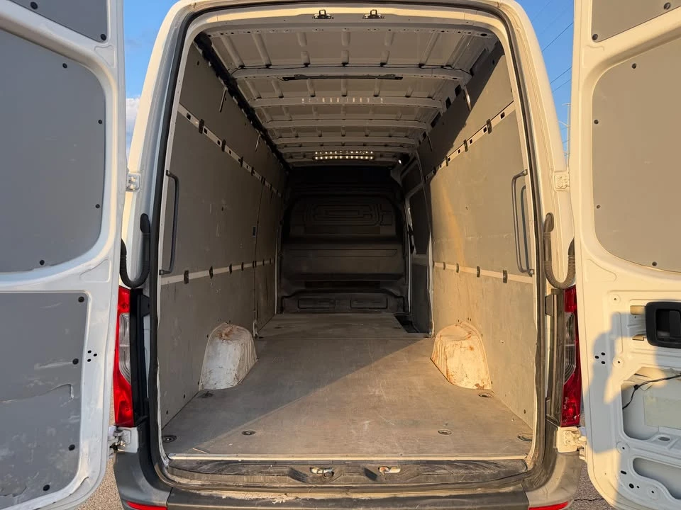 2022 Mercedes-Benz VS30 Sprinter - Image 13 of 14