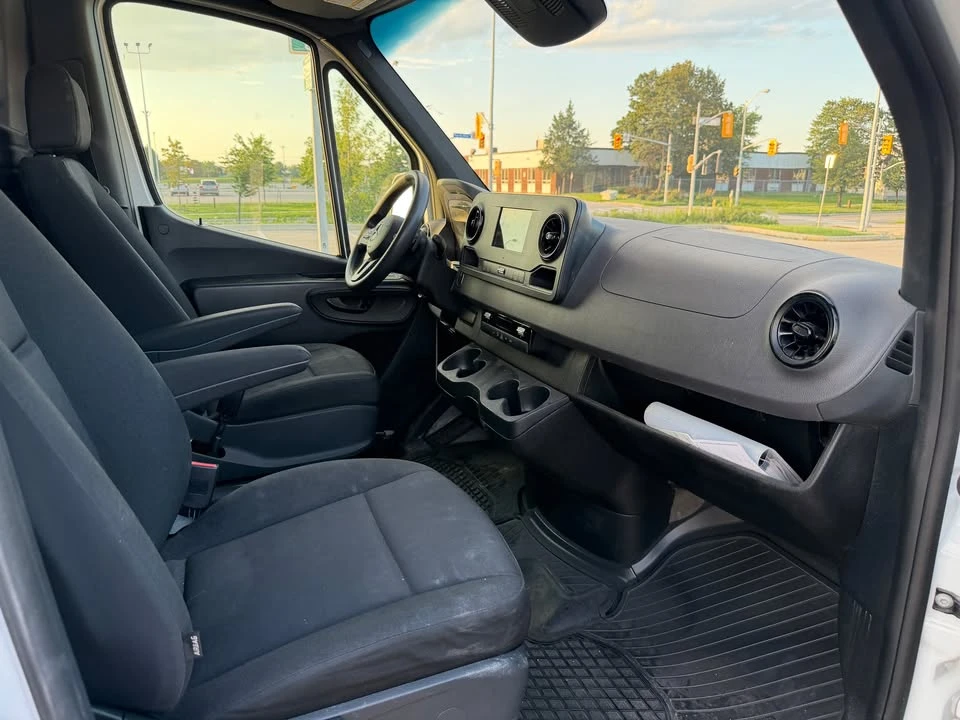 2022 Mercedes-Benz VS30 Sprinter - Image 10 of 14