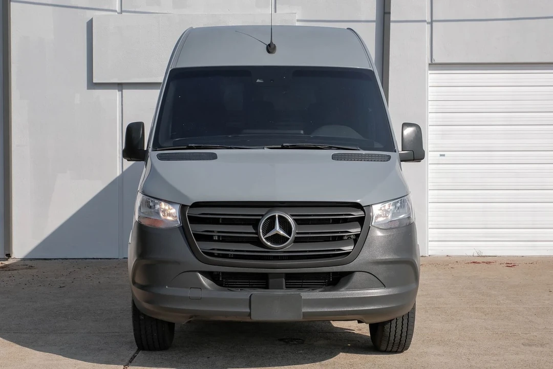 2022 Mercedes-Benz VS30 Sprinter - Image 8 of 21