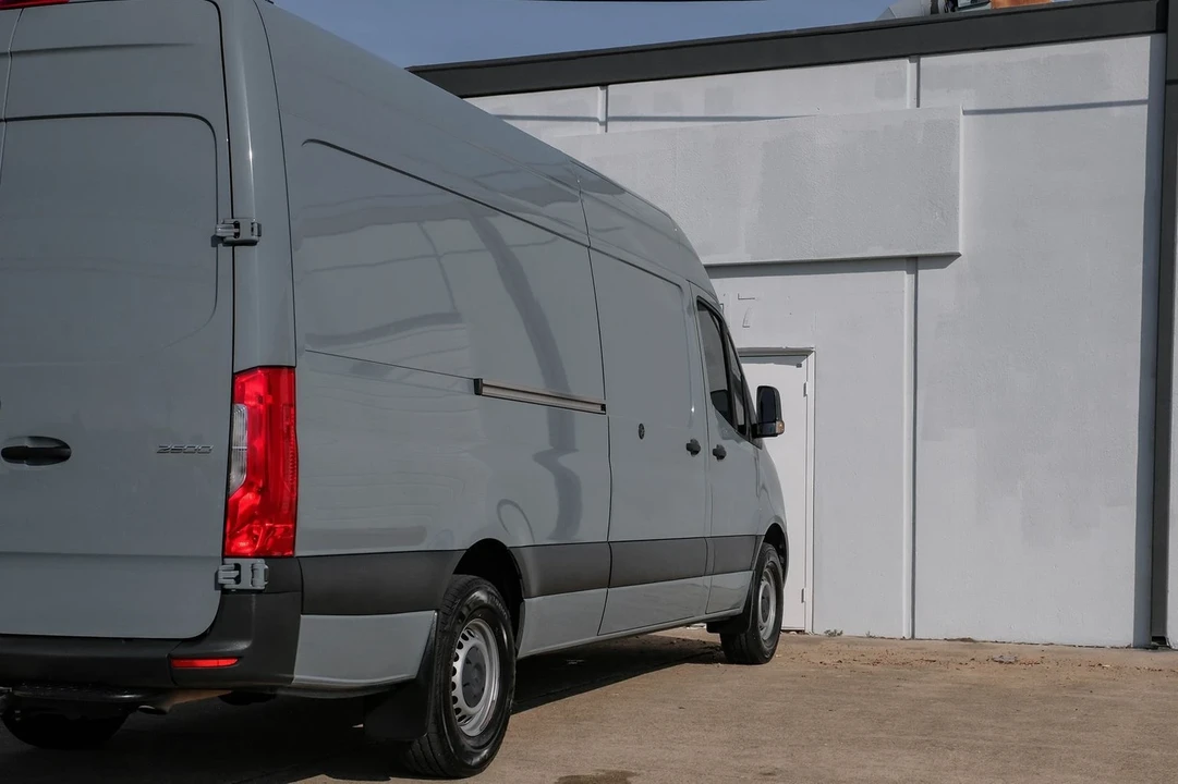 2022 Mercedes-Benz VS30 Sprinter - Image 12 of 21