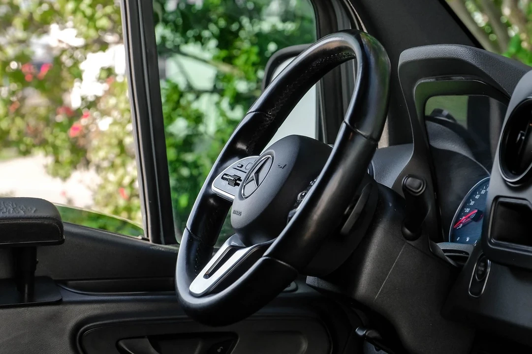 2022 Mercedes-Benz VS30 Sprinter - Image 16 of 21