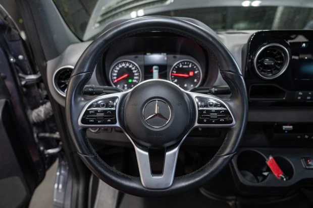 2022 Mercedes-Benz VS30 Sprinter - Image 5 of 10