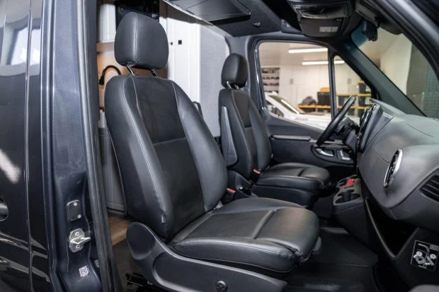 2022 Mercedes-Benz VS30 Sprinter - Image 4 of 10