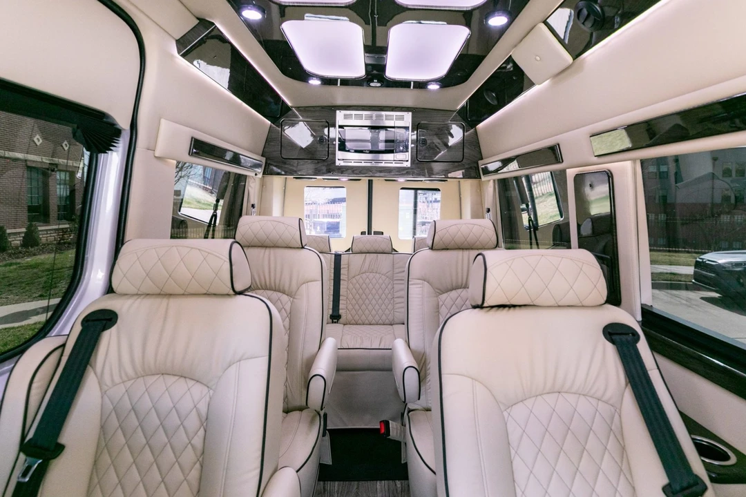 2022 Mercedes-Benz VS30 Sprinter - Image 6 of 9