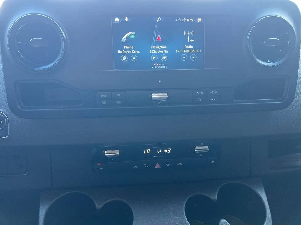 2022 Mercedes-Benz VS30 Sprinter - Image 13 of 15