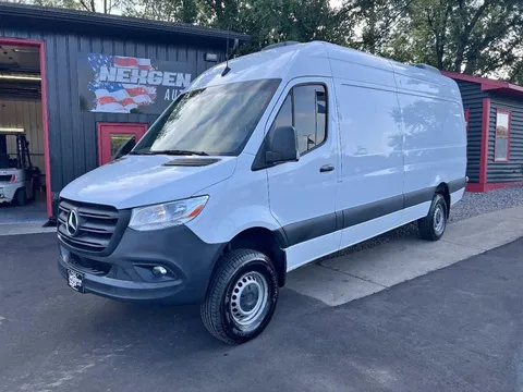 2022 Mercedes-Benz Sprinter 2500 4x4
