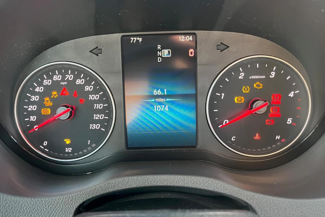 2022 Mercedes-Benz VS30 Sprinter - Image 30 of 31
