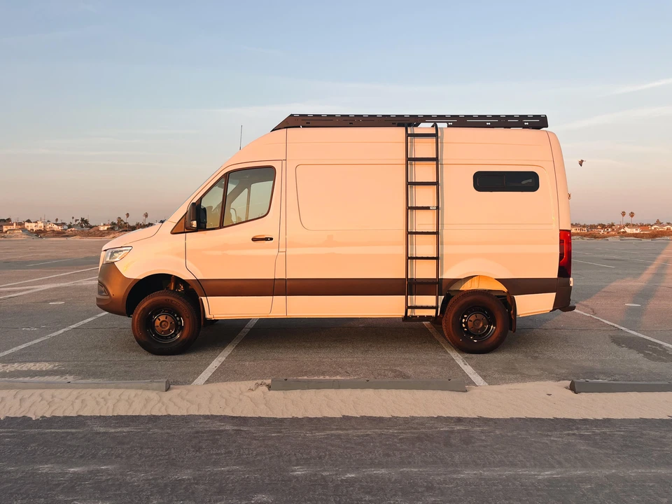 2022 Mercedes-Benz VS30 Sprinter - Image 7 of 31