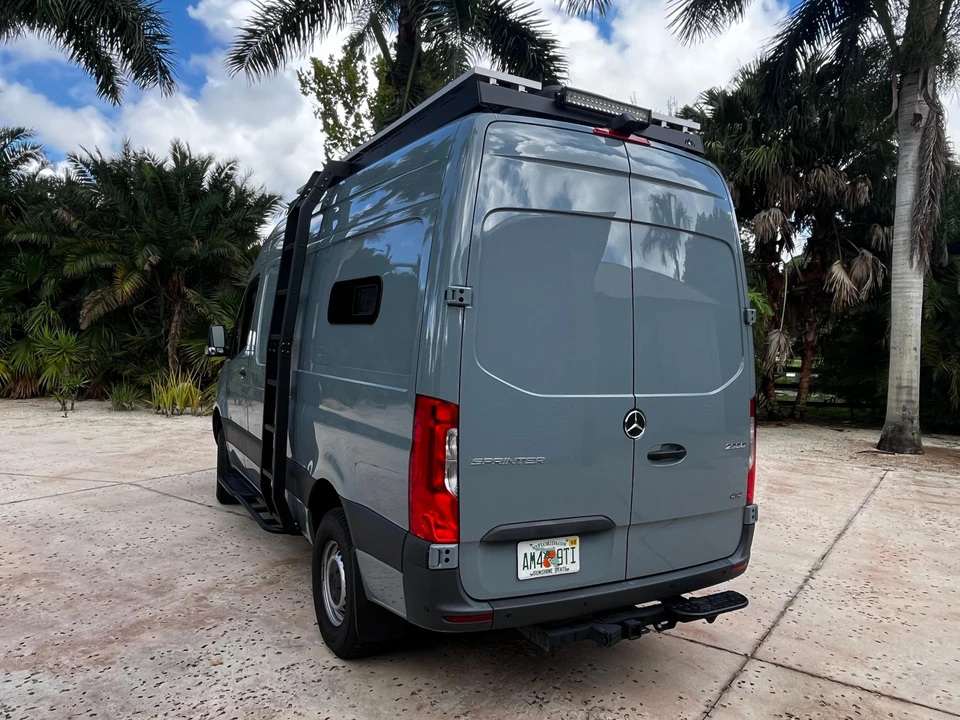 2022 Mercedes-Benz VS30 Sprinter - Image 10 of 31