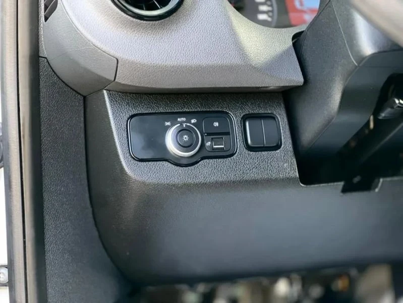 2022 Mercedes-Benz VS30 Sprinter - Image 11 of 12