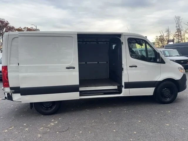 2022 Mercedes-Benz VS30 Sprinter - Image 9 of 12