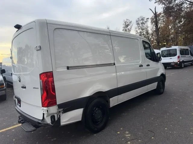 2022 Mercedes-Benz VS30 Sprinter - Image 8 of 12