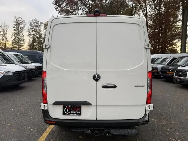 2022 Mercedes-Benz VS30 Sprinter - Image 5 of 12