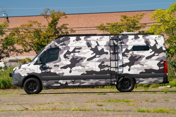 2022 Mercedes-Benz VS30 Sprinter - Image 3 of 10