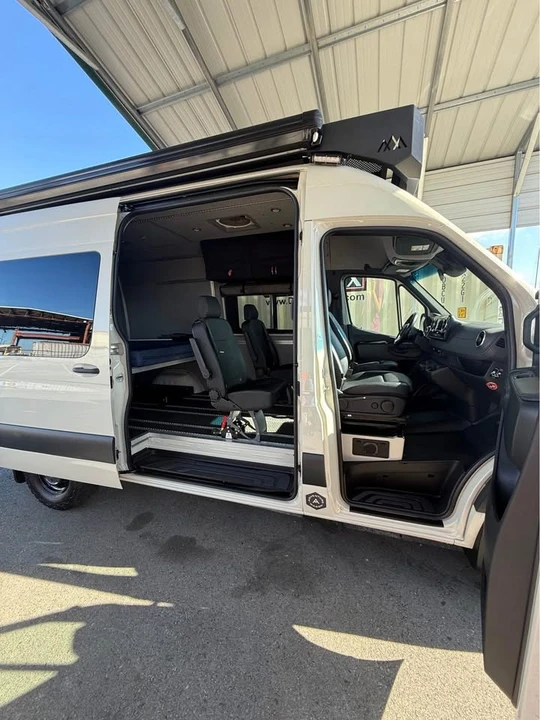 2022 Mercedes-Benz VS30 Sprinter - Image 15 of 18