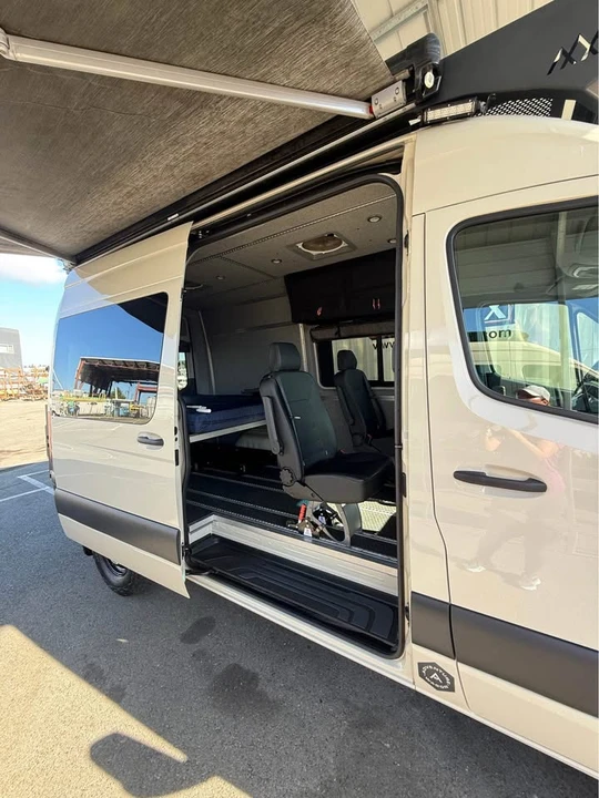 2022 Mercedes-Benz VS30 Sprinter - Image 7 of 18
