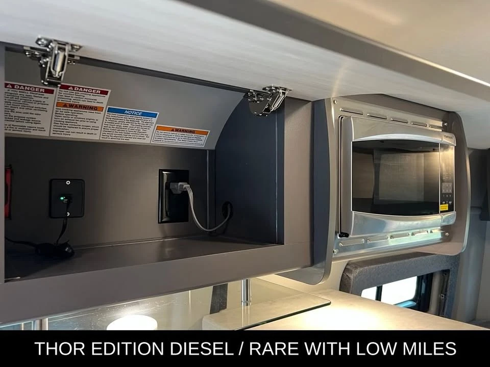 2022 Mercedes-Benz VS30 Sprinter - Image 18 of 20