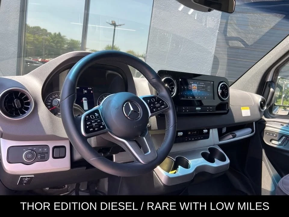2022 Mercedes-Benz VS30 Sprinter - Image 10 of 20