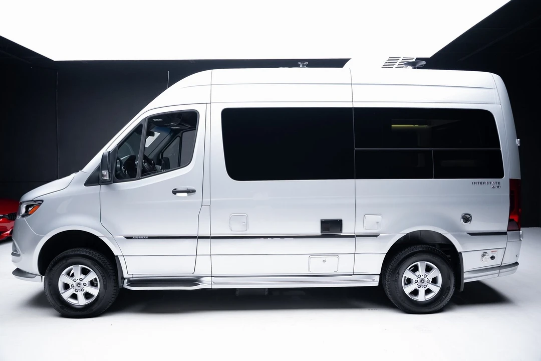 2022 Mercedes-Benz VS30 Sprinter - Image 17 of 21