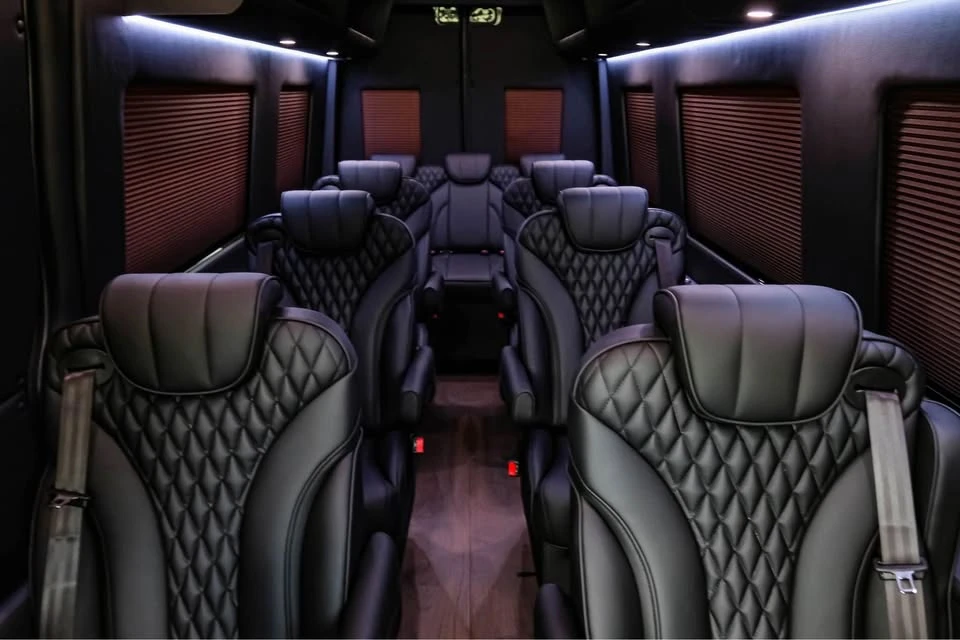 2022 Mercedes-Benz VS30 Sprinter - Image 3 of 19