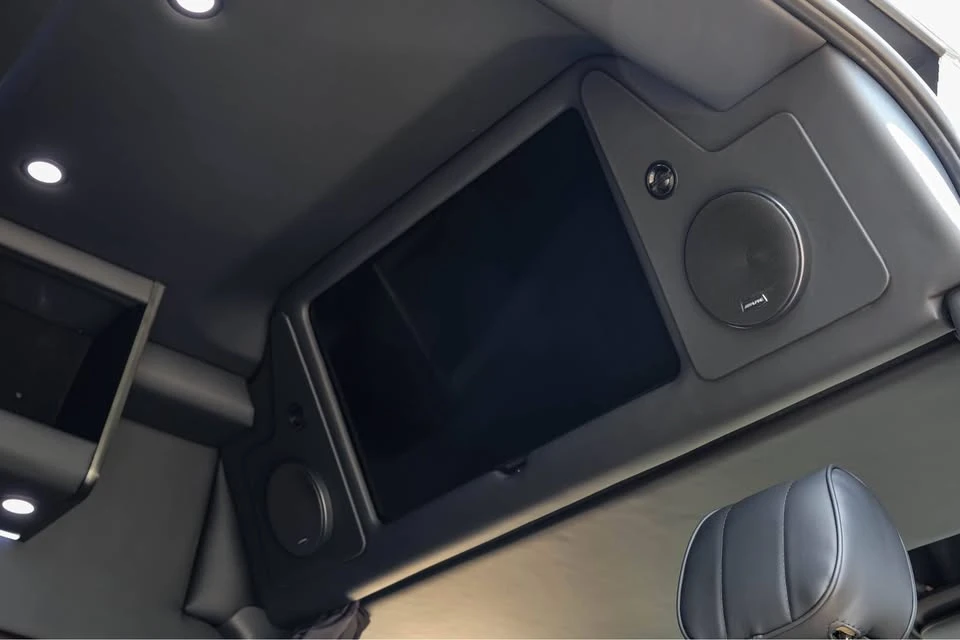 2022 Mercedes-Benz VS30 Sprinter - Image 5 of 19
