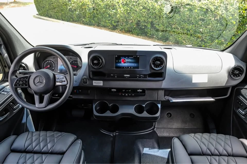 2022 Mercedes-Benz VS30 Sprinter - Image 15 of 19