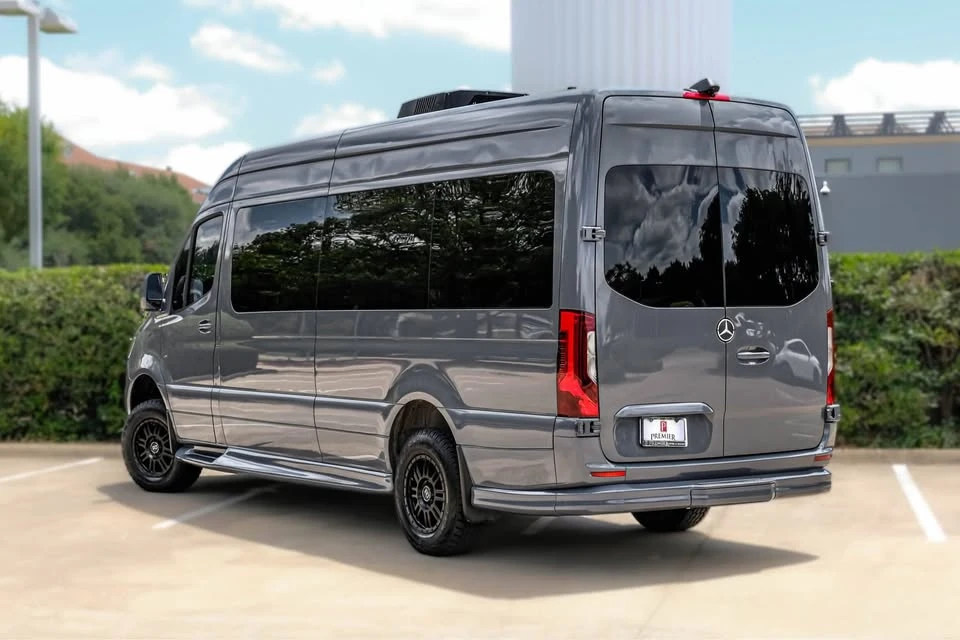 2022 Mercedes-Benz VS30 Sprinter - Image 11 of 19