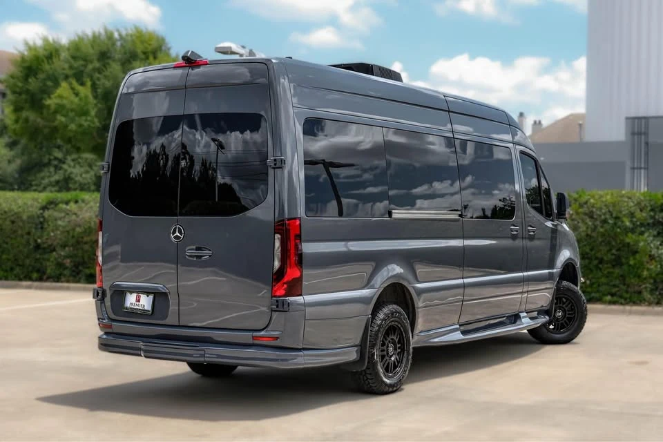 2022 Mercedes-Benz VS30 Sprinter - Image 9 of 19