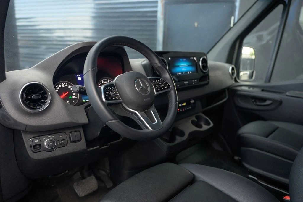 2022 Mercedes-Benz VS30 Sprinter - Image 14 of 21