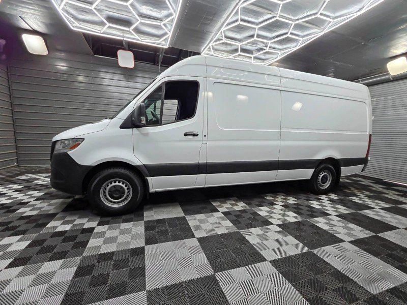 2022 Mercedes-Benz VS30 Sprinter - Image 8 of 20