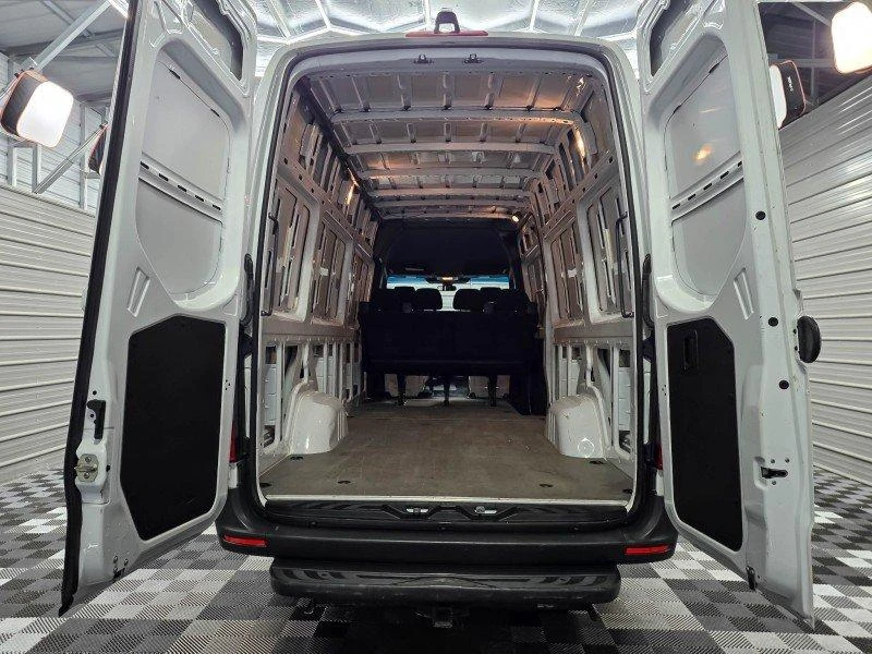 2022 Mercedes-Benz VS30 Sprinter - Image 12 of 20