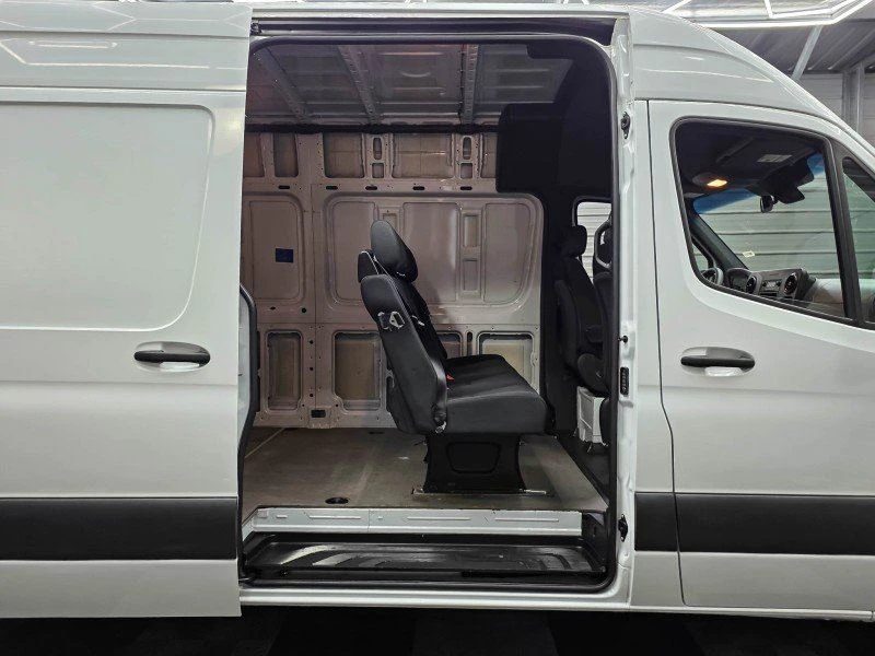 2022 Mercedes-Benz VS30 Sprinter - Image 10 of 20