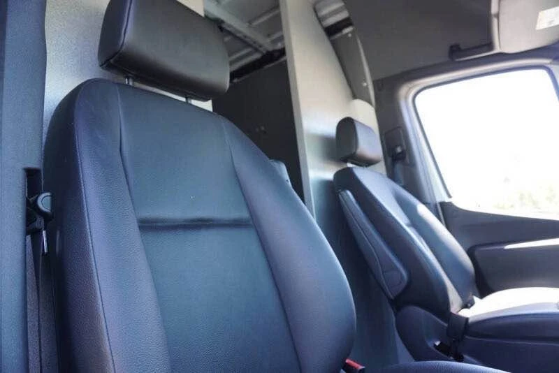 2022 Mercedes-Benz VS30 Sprinter - Image 9 of 15