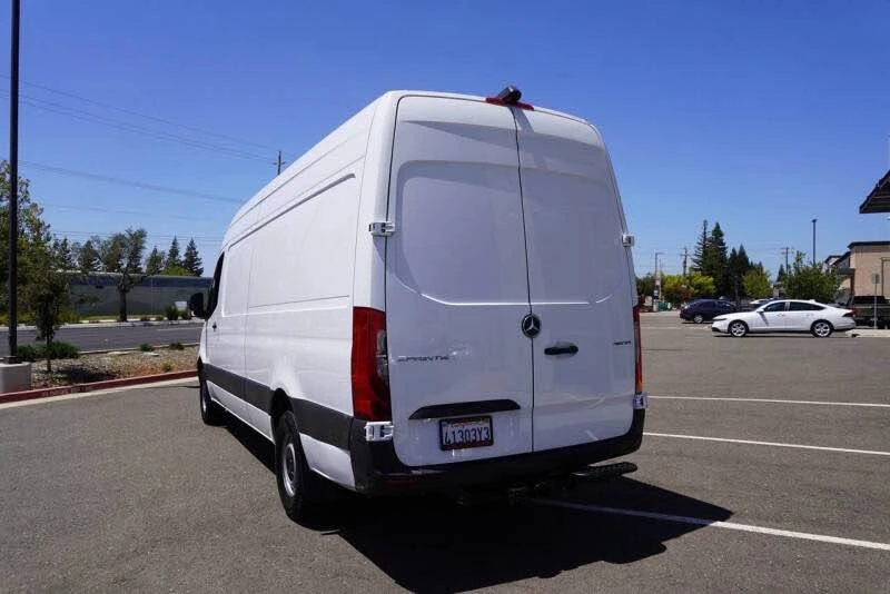 2022 Mercedes-Benz VS30 Sprinter - Image 5 of 15