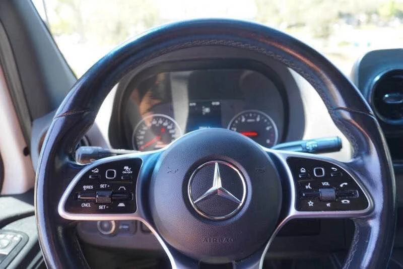 2022 Mercedes-Benz VS30 Sprinter - Image 12 of 15