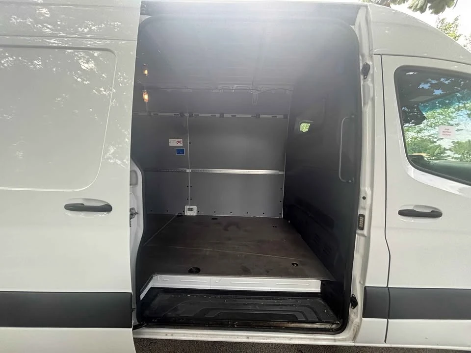 2022 Mercedes-Benz VS30 Sprinter - Image 11 of 17